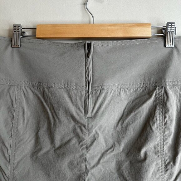 Royal Robbins Skirt Womens Sz 14 Gray Discovery Strider Flare Nylon Stretch - Picture 5 of 9